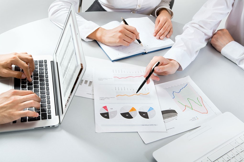 Study business in the UK Glinks Group